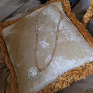 Collier « rosace solaire »